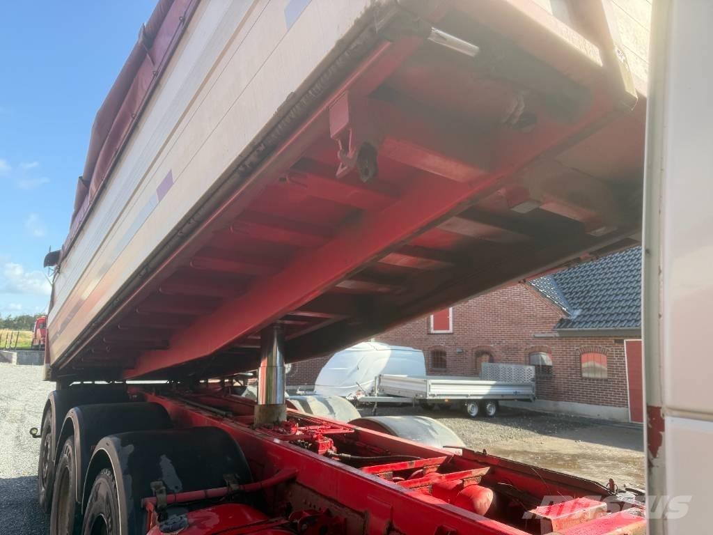 Volvo GMX 500 8x4 Autobasculanta