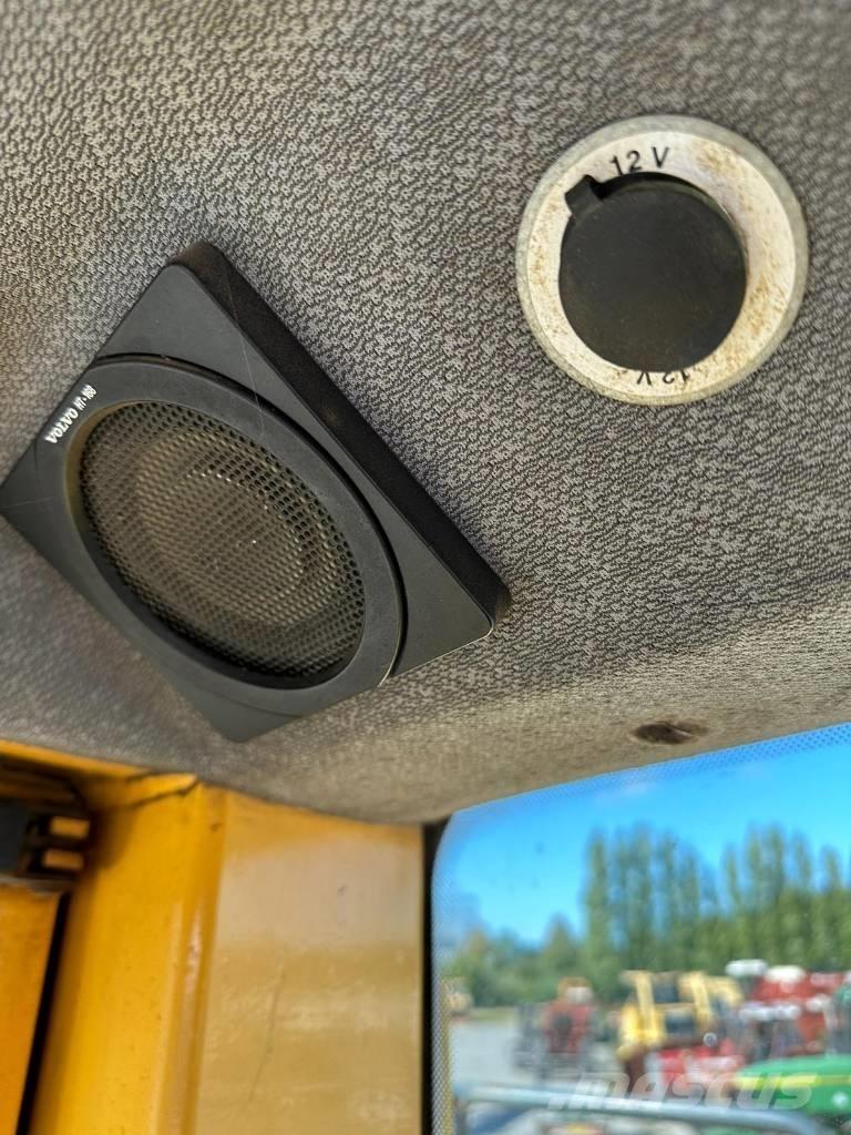 Volvo L150E Incarcator pe pneuri