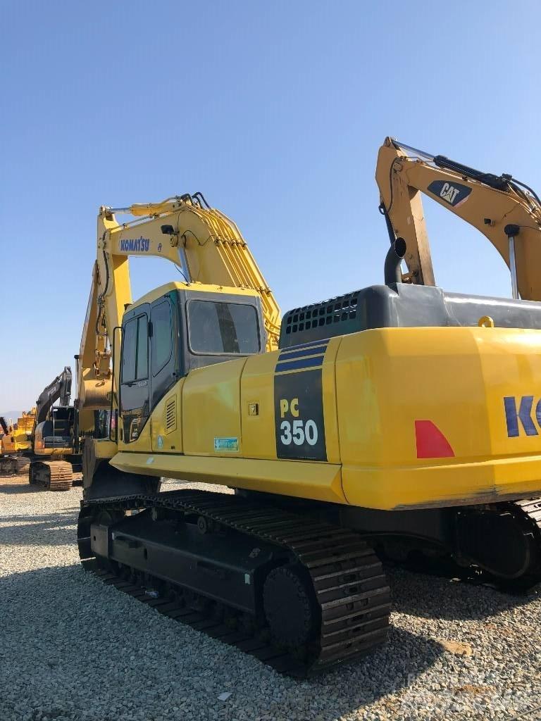 Komatsu 350 Excavatoare pe șenile
