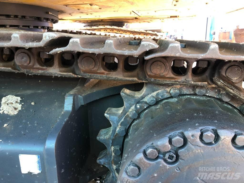 Komatsu 350 Excavatoare pe șenile
