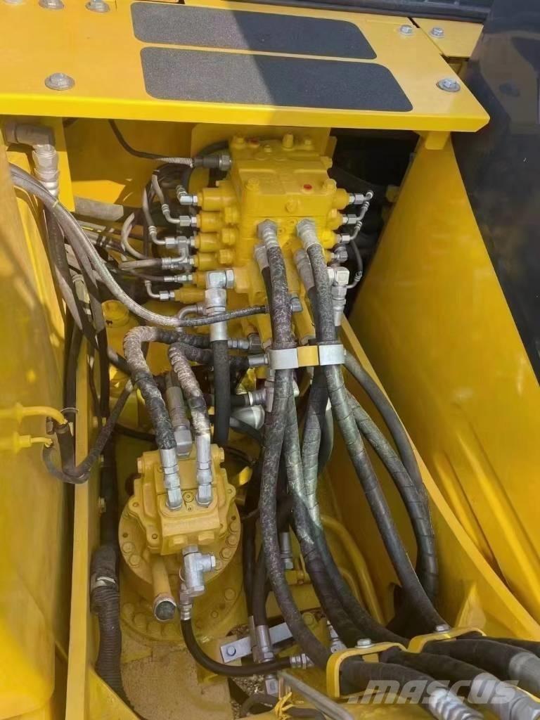 Komatsu PC 110 Excavatoare pe șenile
