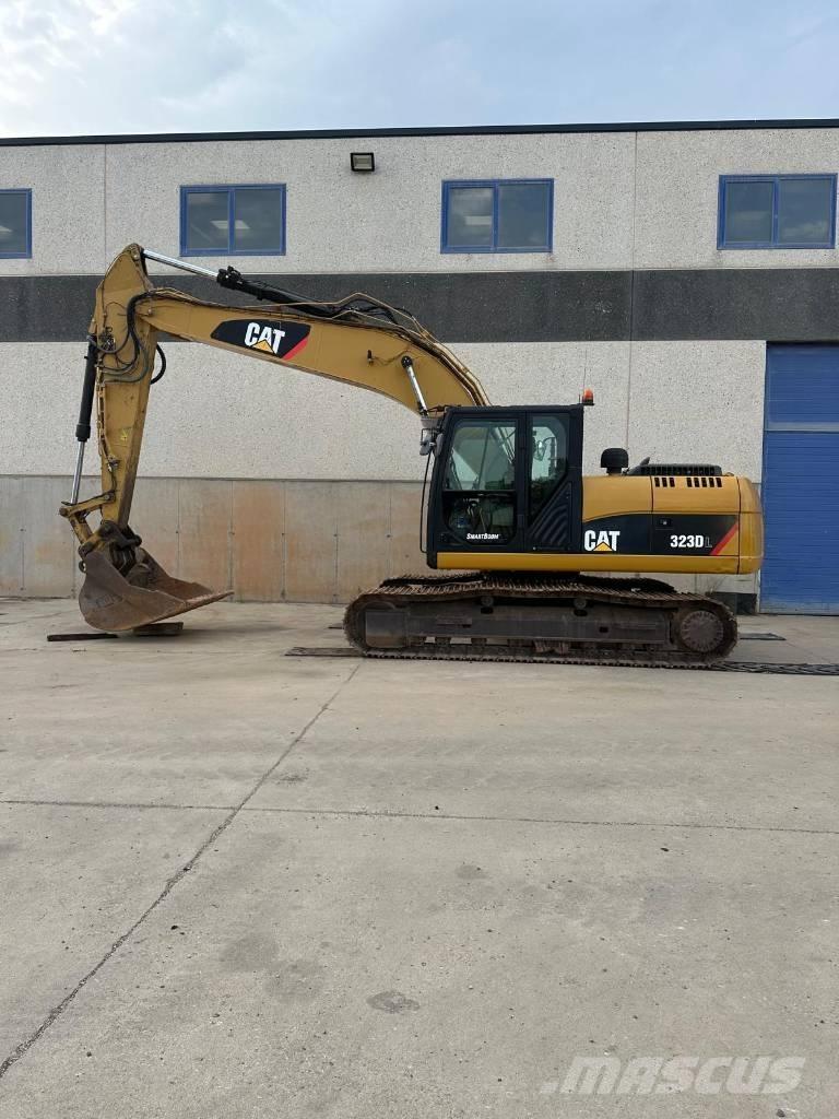 CAT 323 D LN Excavatoare pe șenile
