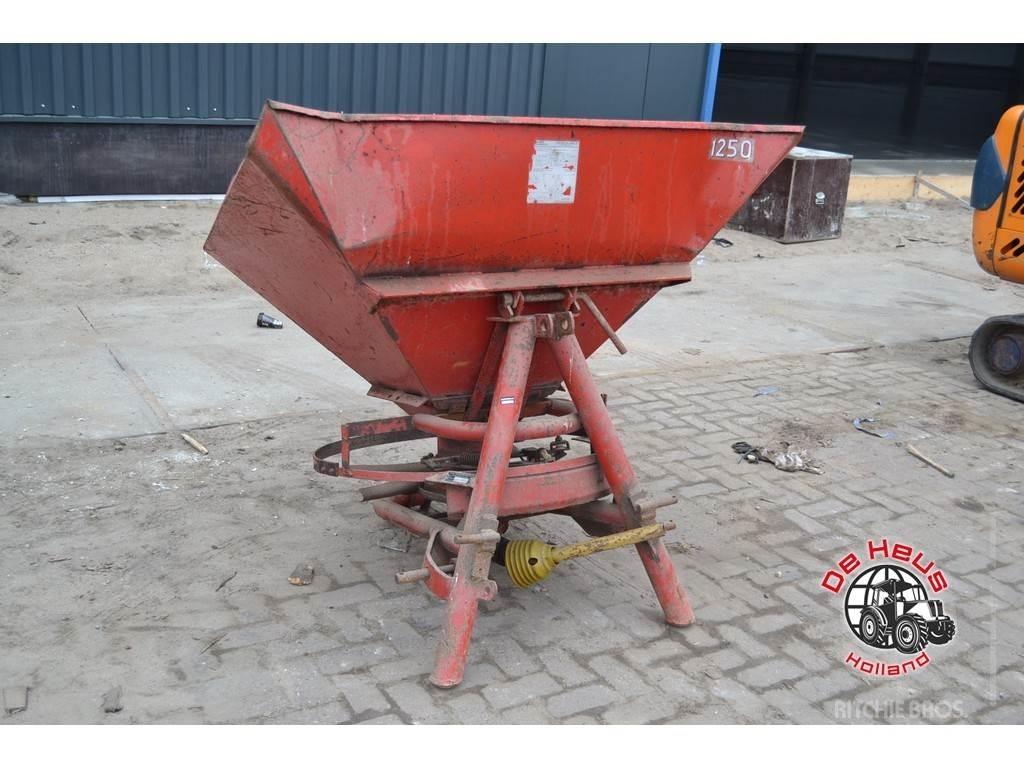 Lely 1250 Împrastierea mineralelor
