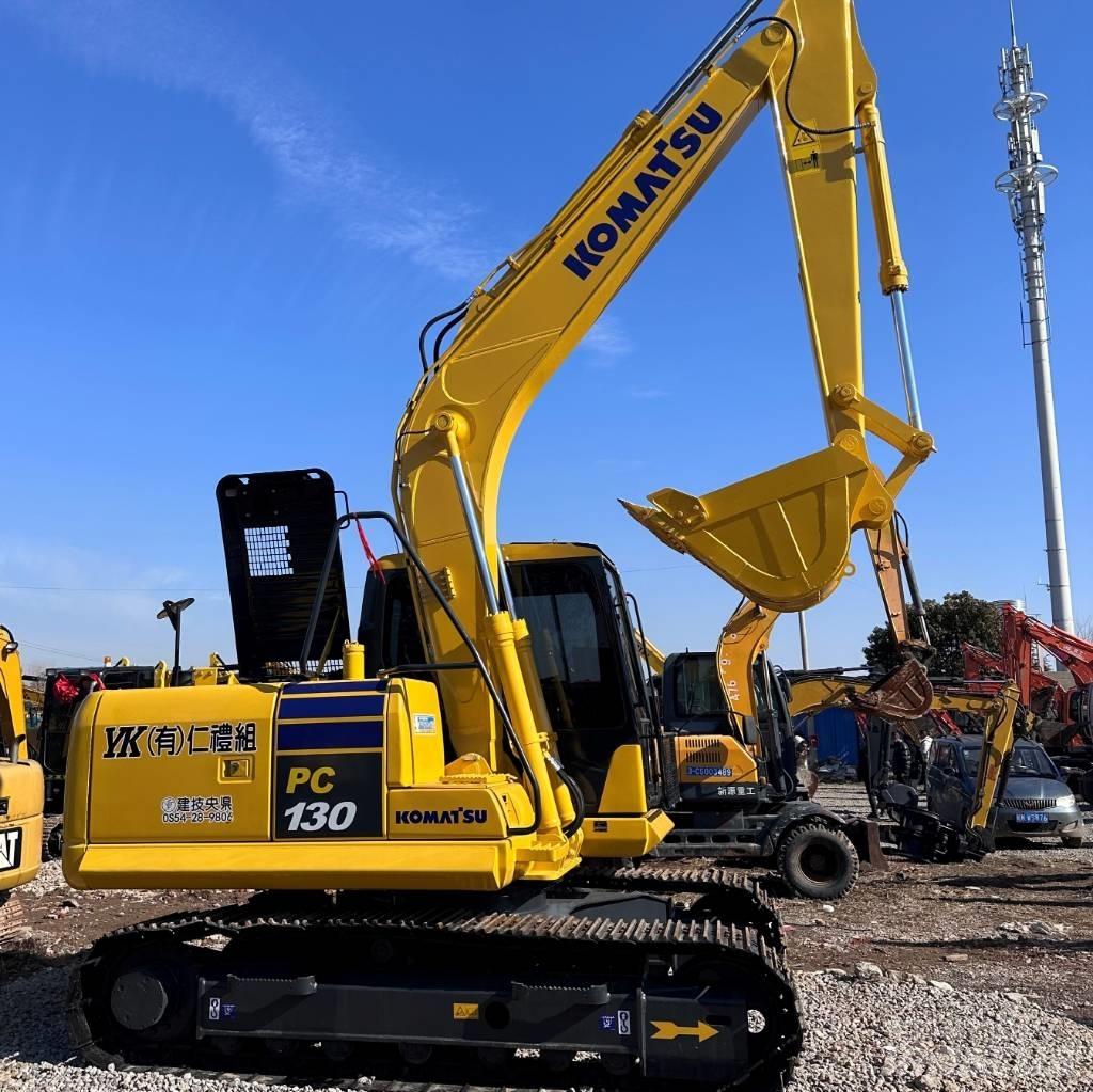 Komatsu PC 130-7 Excavatoare pe șenile
