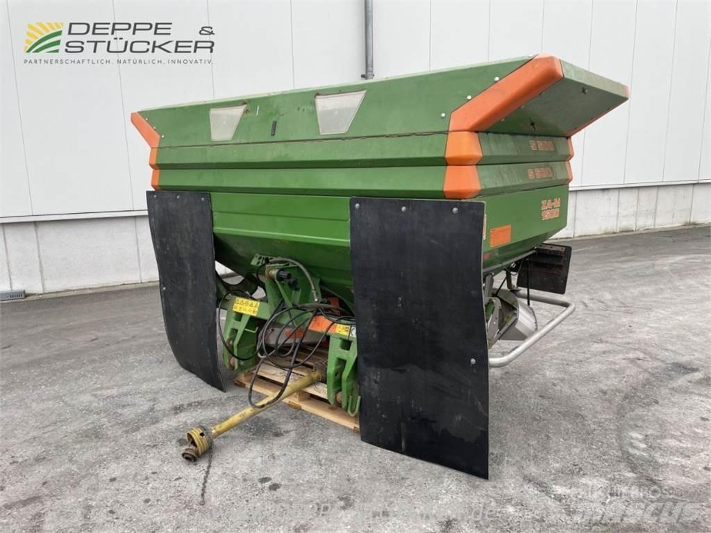 Amazone ZAM 1500 Împrastierea mineralelor