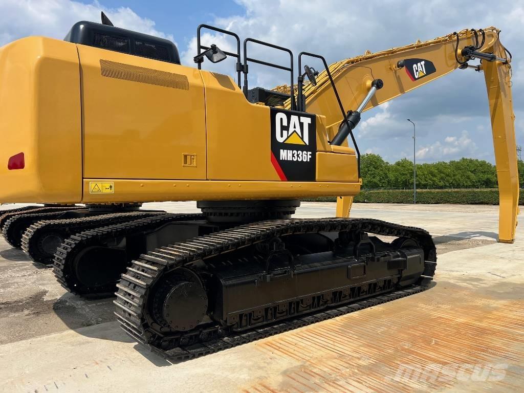 CAT MH336F Paleta de manipulare