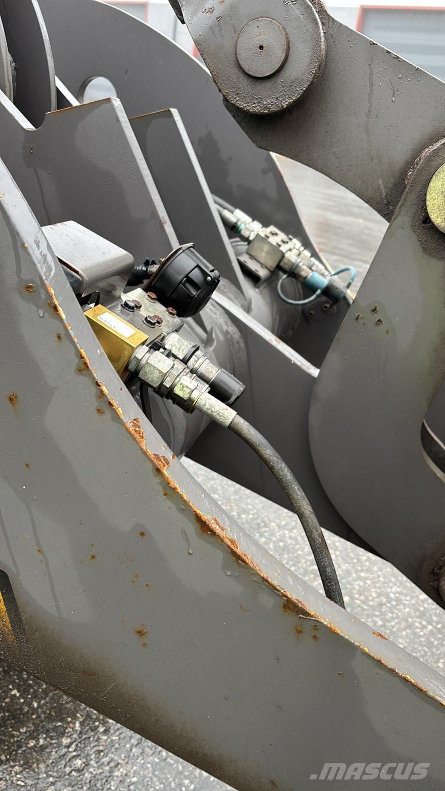 Volvo L35B Incarcator pe pneuri