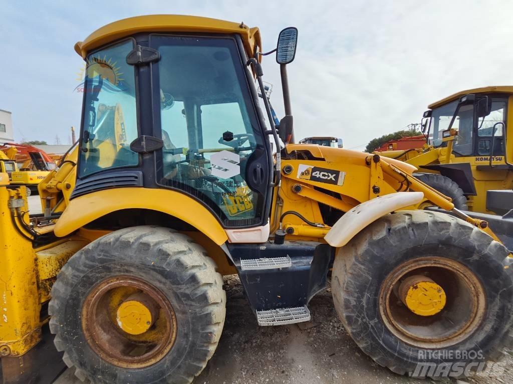 JCB 4 CX Buldoexcavatoare