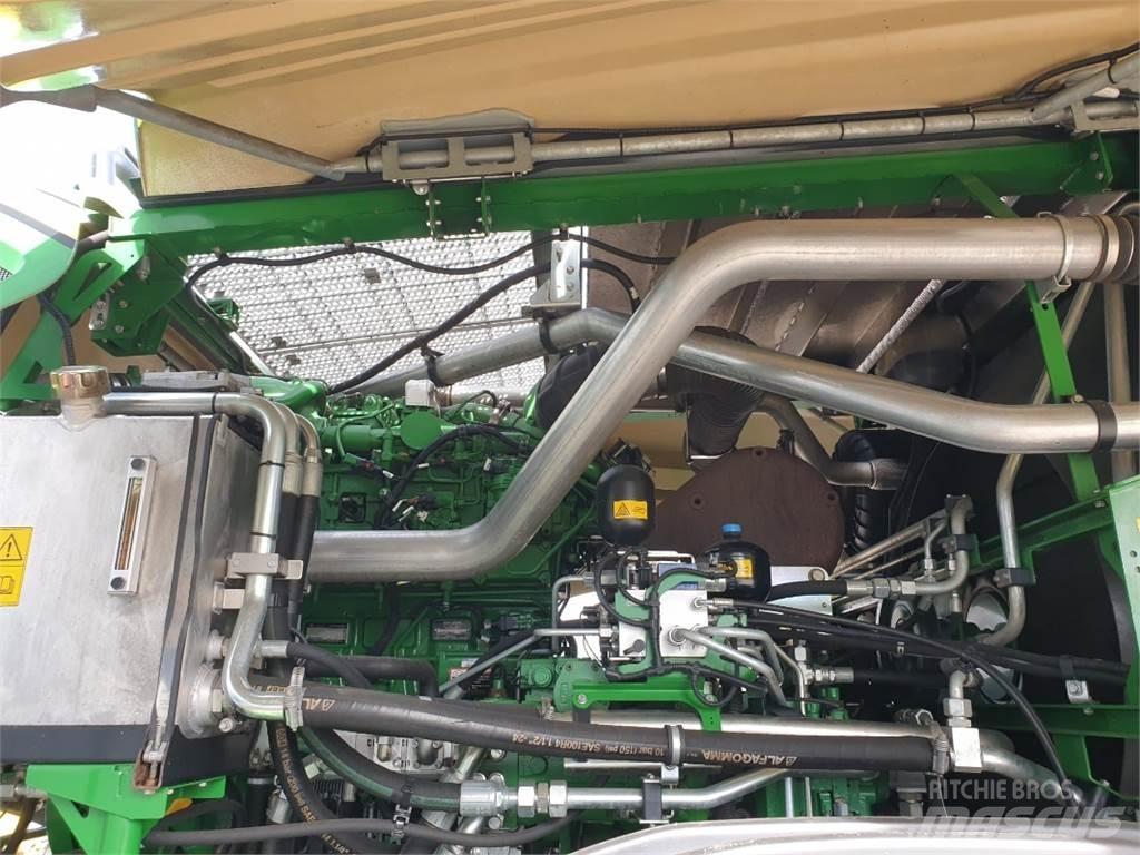 John Deere 8500 Culegatoare de nutret
