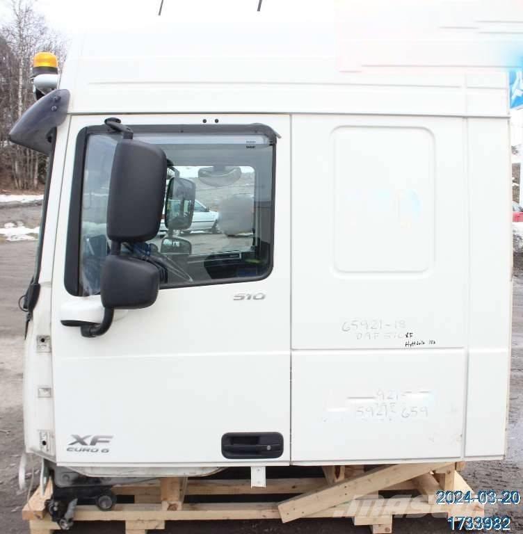 DAF XF 510 Cabine si interior