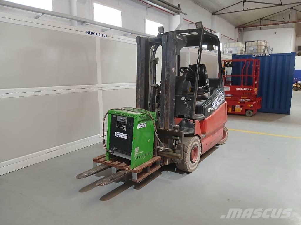 Linde E25/600-336 Stivuitor electric