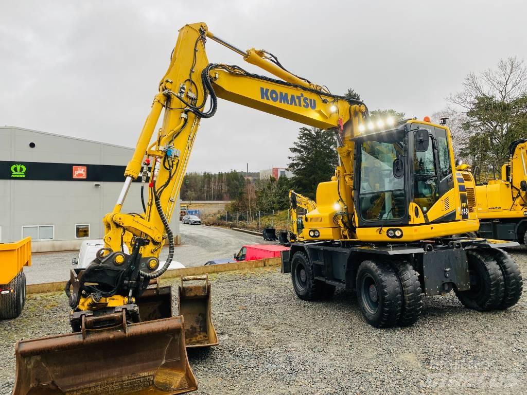 Komatsu PW148-11 Excavatoare cu roti