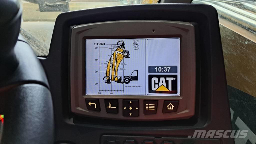 CAT TH306D Manipulatoare agricole
