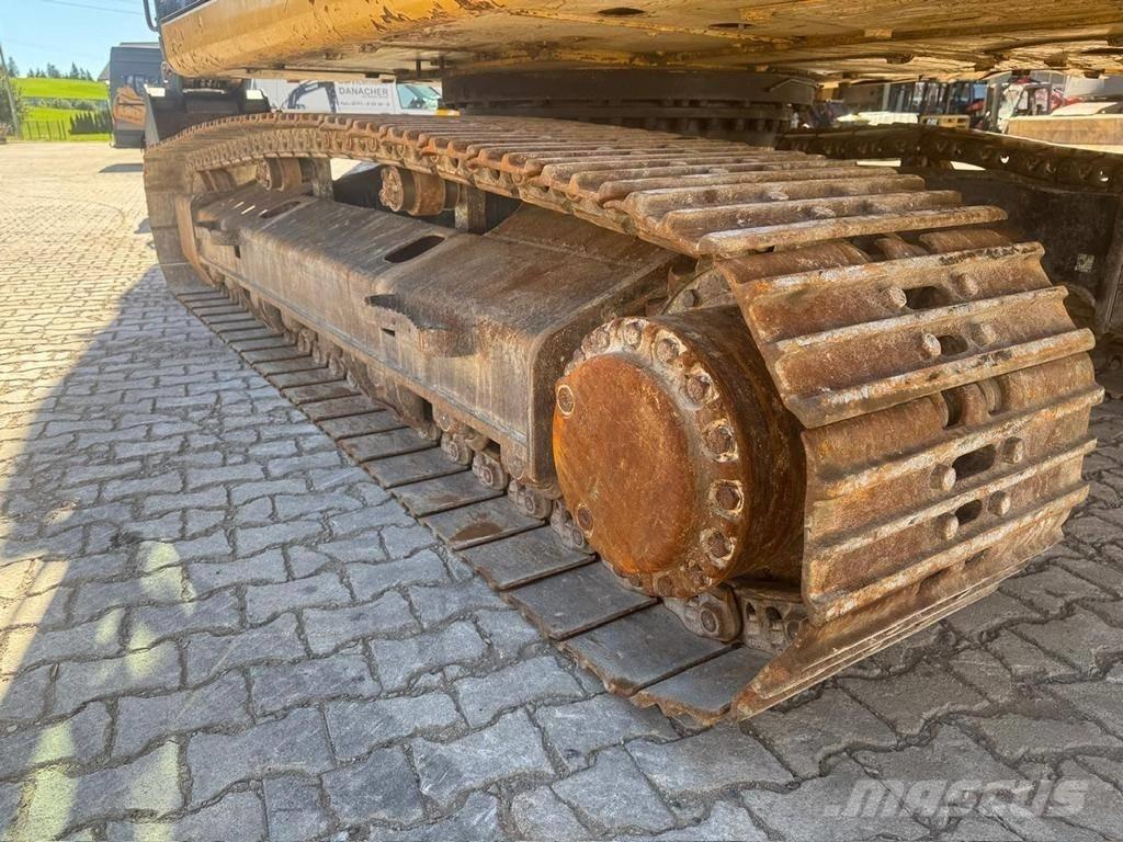 CAT 326 F LN Excavatoare pe șenile
