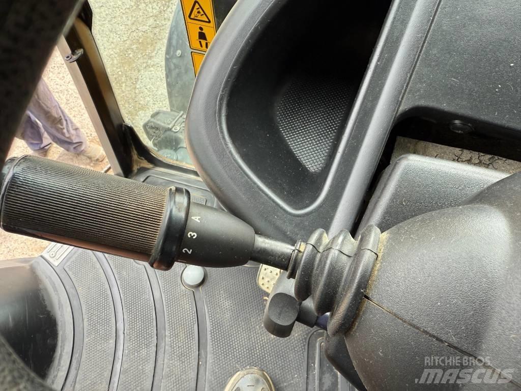 JCB 3 CX Buldoexcavatoare