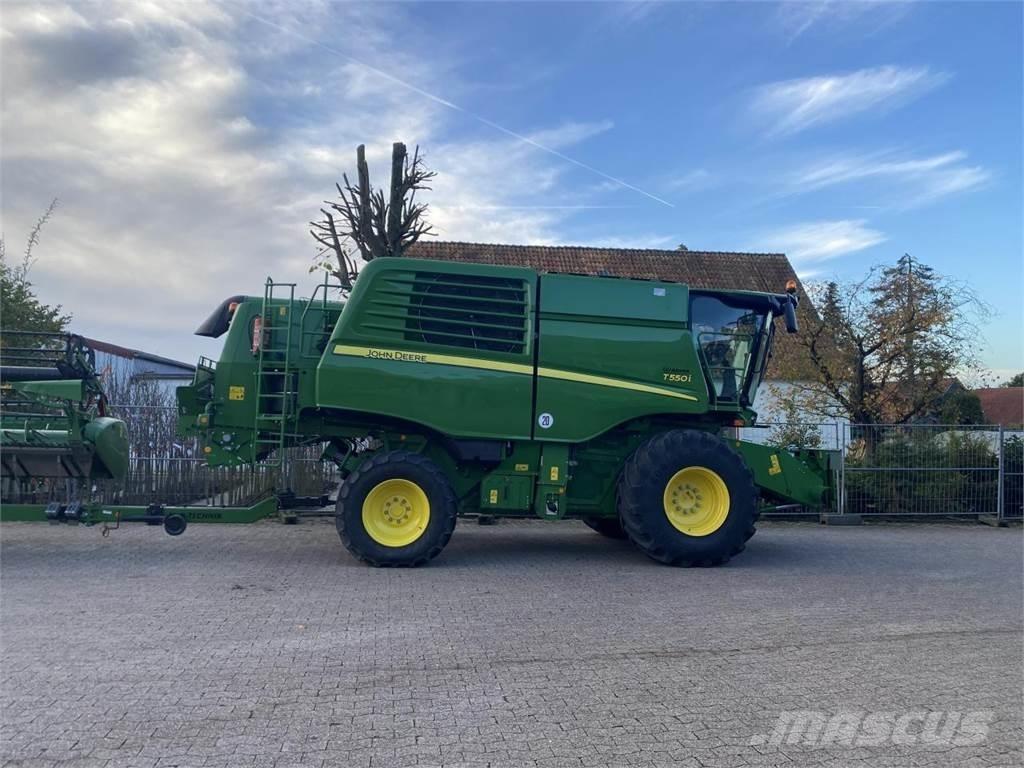 John Deere T550 Combine de secerat