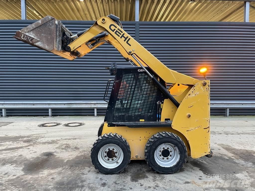Gehl R 165 Utilaje de manevrarea a bustenilor