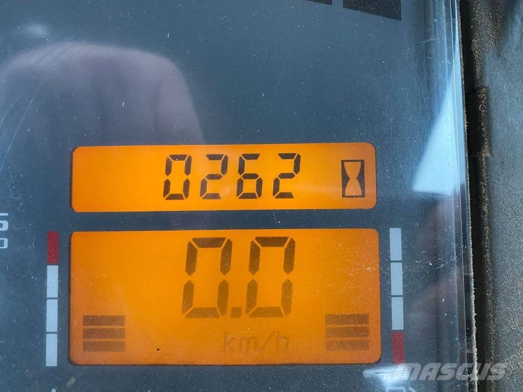 CLAAS Ares 836 RZ Tractoare