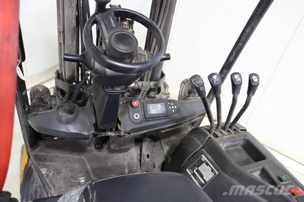 CAT EP35N Stivuitor electric