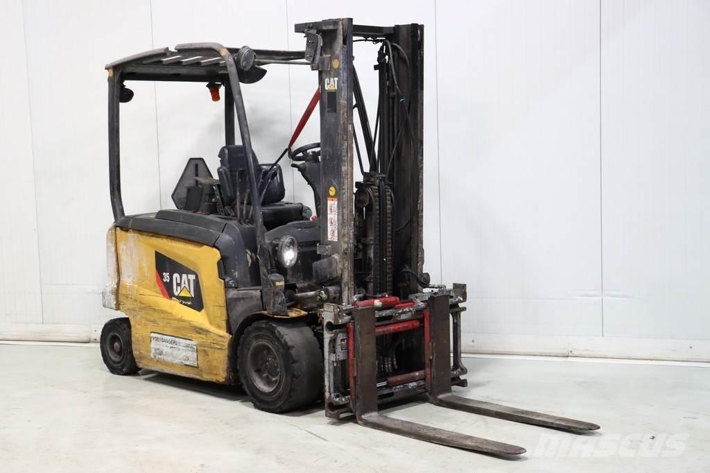 CAT EP35N Stivuitor electric