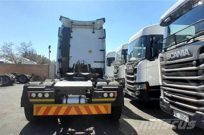 Volvo FH 440 Altele