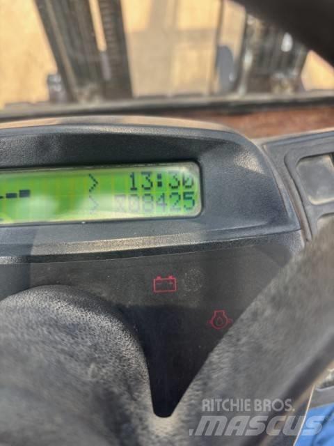 Yale GDP 35 VX Stivuitor diesel