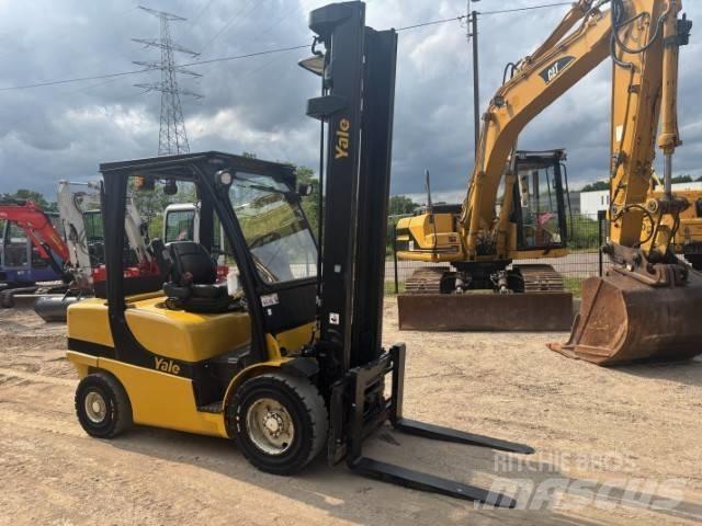 Yale GDP 35 VX Stivuitor diesel
