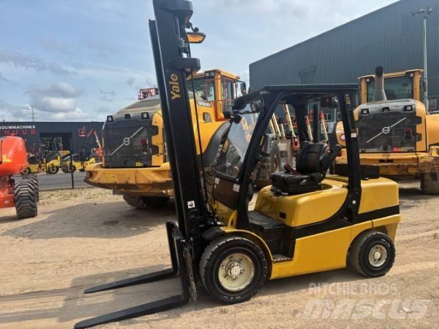 Yale GDP 35 VX Stivuitor diesel