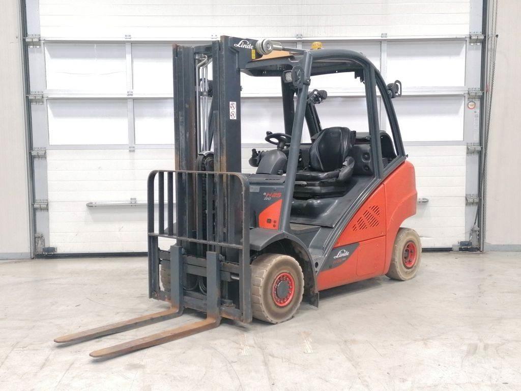 Linde H25T-02 Stivuitor GPL
