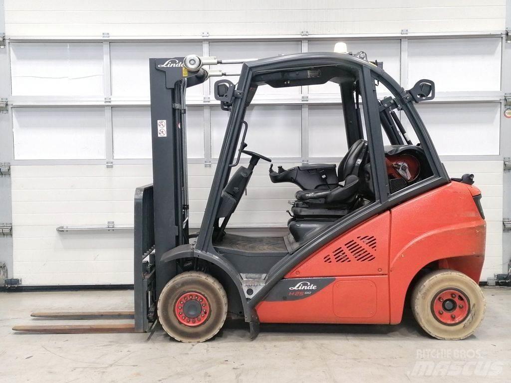 Linde H25T-02 Stivuitor GPL