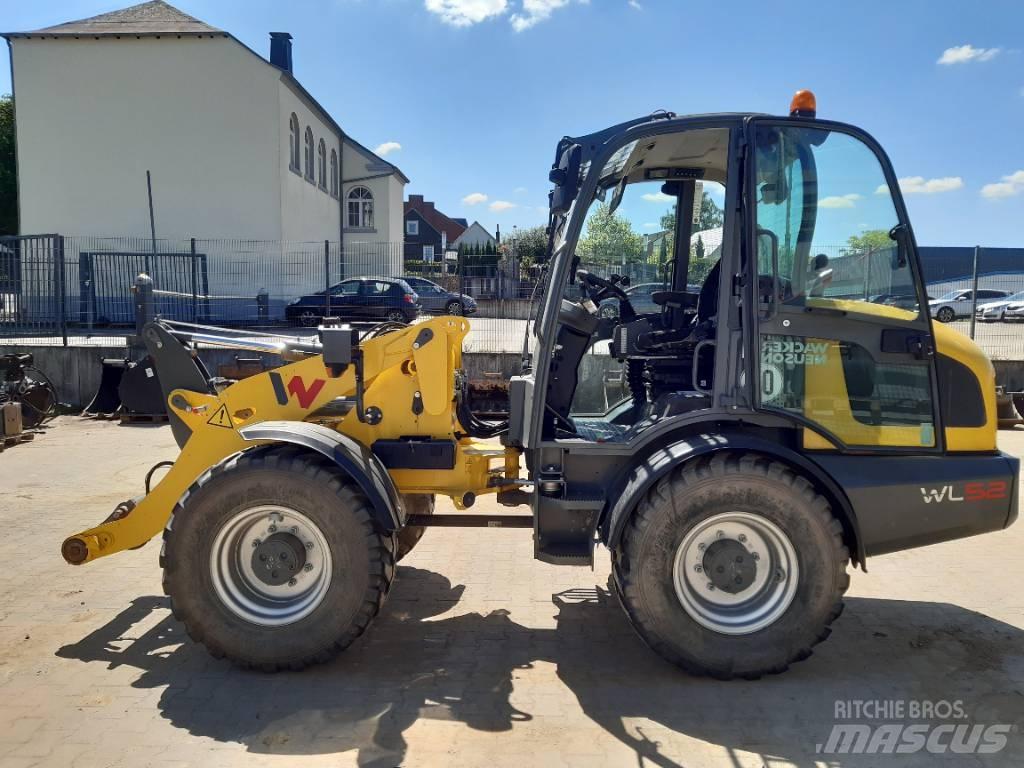 Wacker Neuson WL52 Incarcator pe pneuri