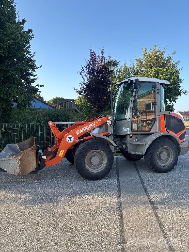 Atlas Weycor AR 420 Incarcator pe pneuri