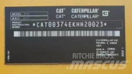 CAT 374 Excavatoare pe șenile
