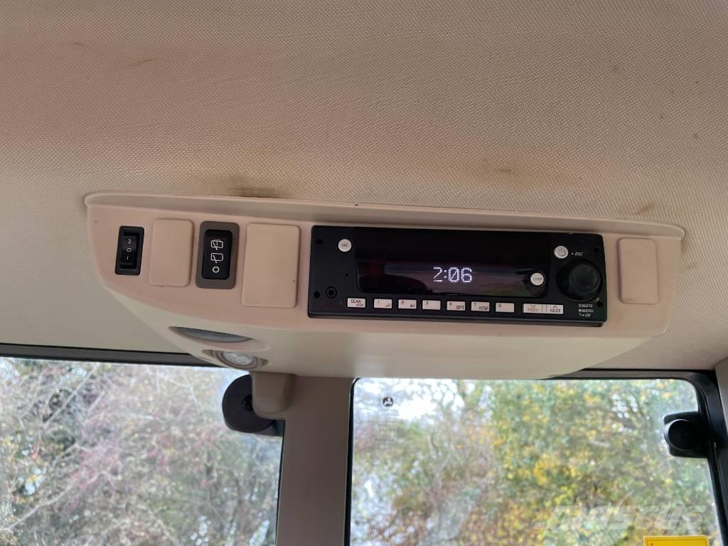 John Deere 6155 M Tractoare