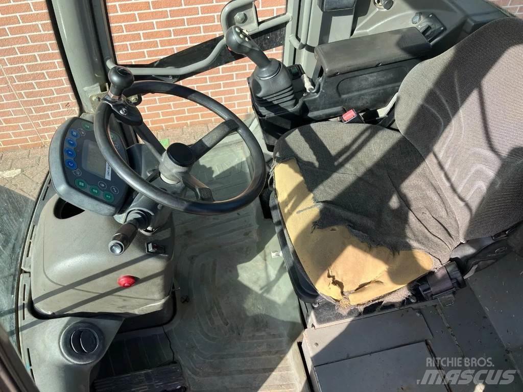 Atlas 75S Incarcator pe pneuri