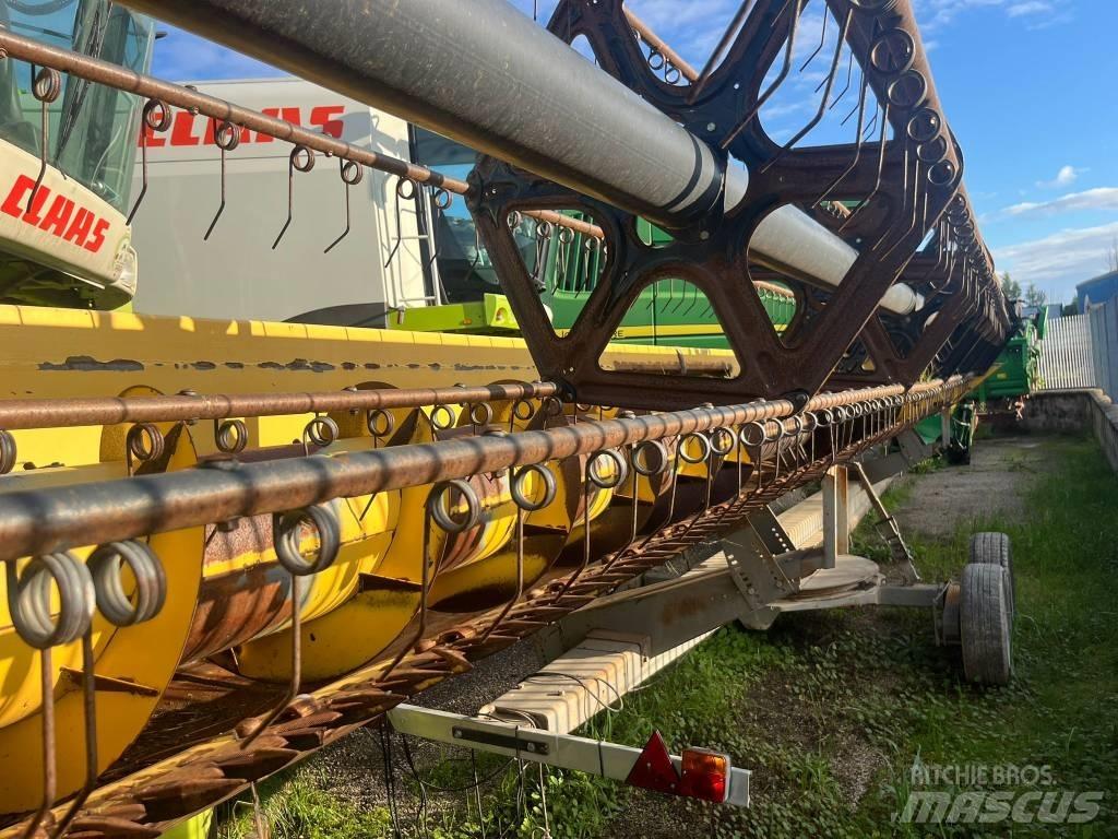 New Holland Tipo 30 Combine capete pentru culegatoare