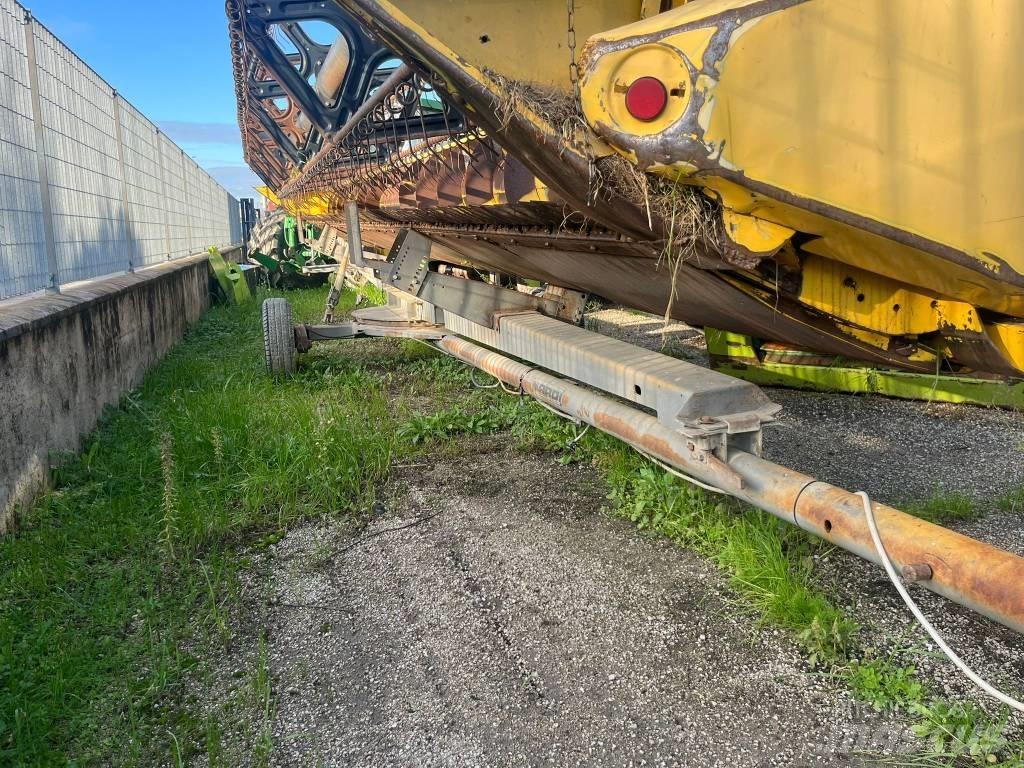 New Holland Tipo 30 Combine capete pentru culegatoare