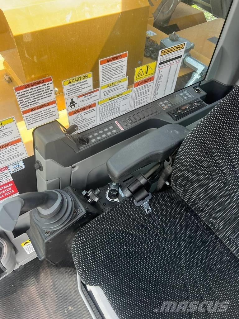 Morooka MST 3000 VDR Autobasculante cu senile