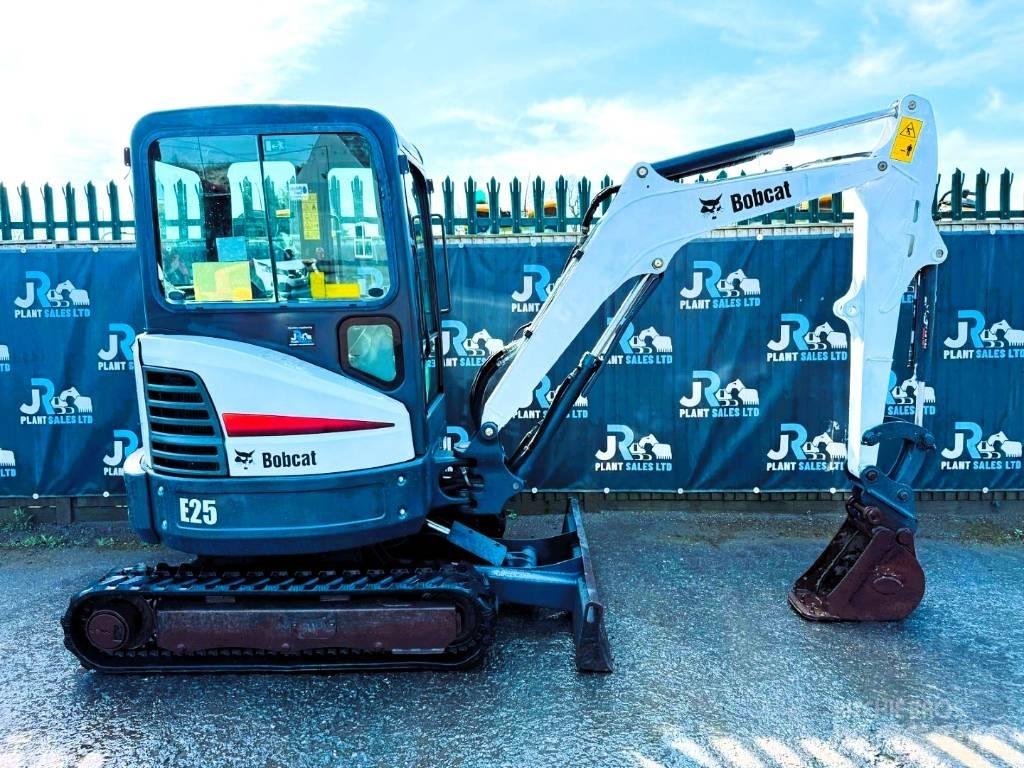 Bobcat E 25 Mini excavatoare < 7t