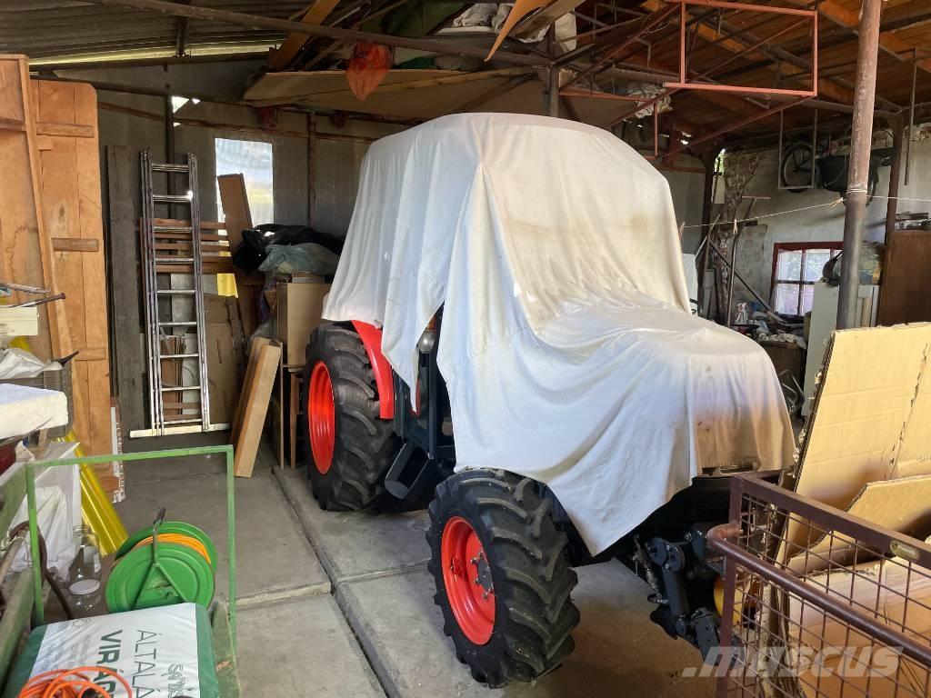 Kubota L2-421 Tractoare compacte