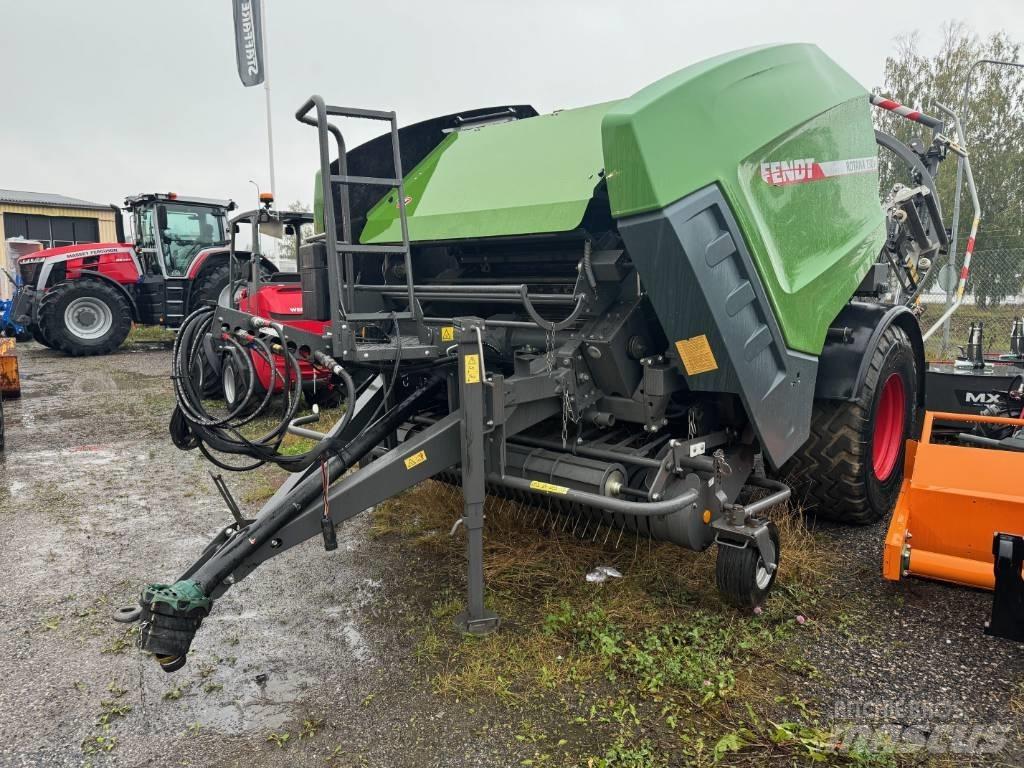 Fendt Rotana 130 F Masina de balotat cilindric