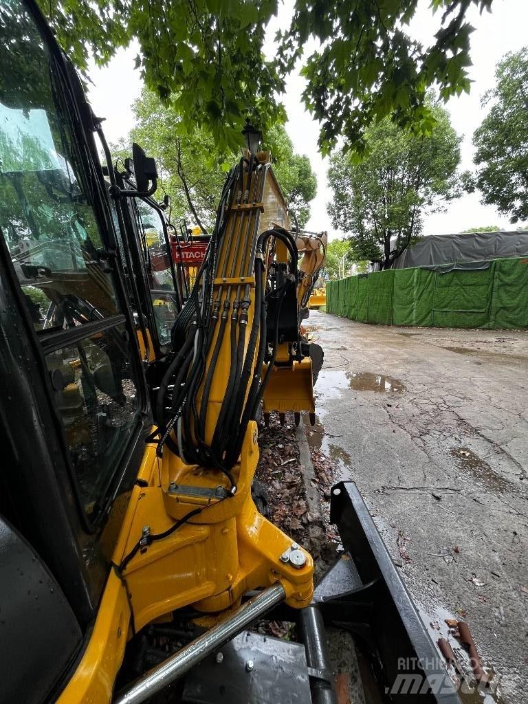 Komatsu PC 35 MR Mini excavatoare < 7t