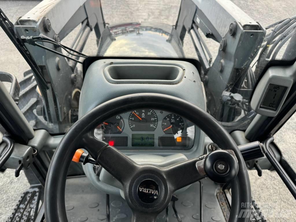 Valtra C 130 Tractoare