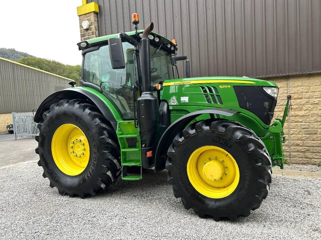 John Deere 6215R Tractoare