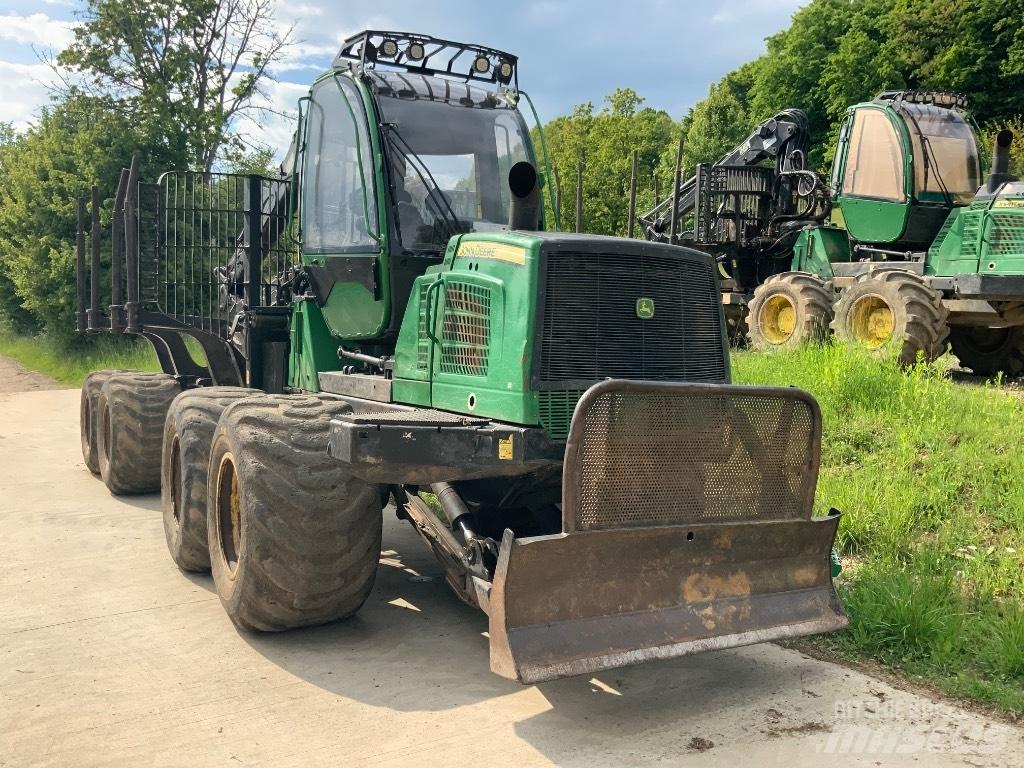 John Deere 1510 E Transportoare