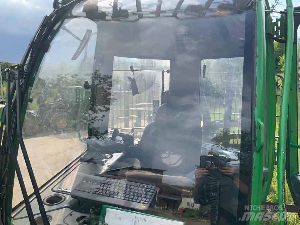 John Deere 1510 E Transportoare
