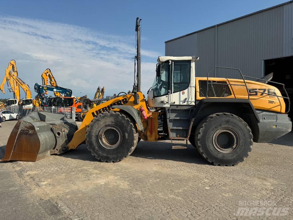 Liebherr L 576 Incarcator pe pneuri