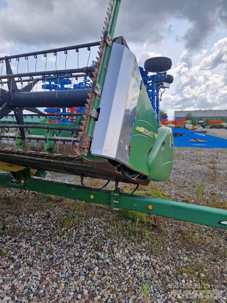John Deere T670 Combine de secerat