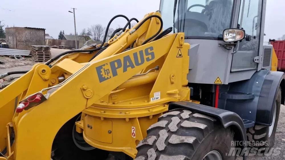 Paus SL755 Incarcator pe pneuri