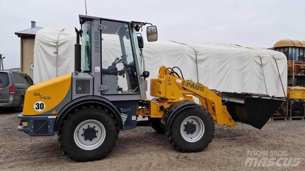 Paus SL755 Incarcator pe pneuri